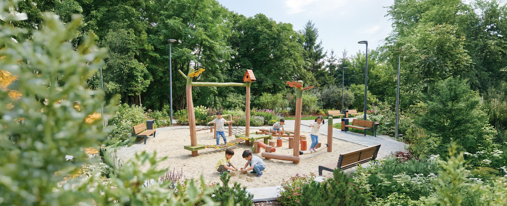 PC 메인 이미지 1